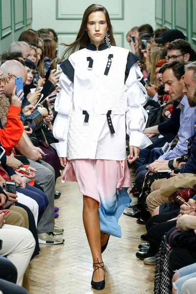 Look 7
